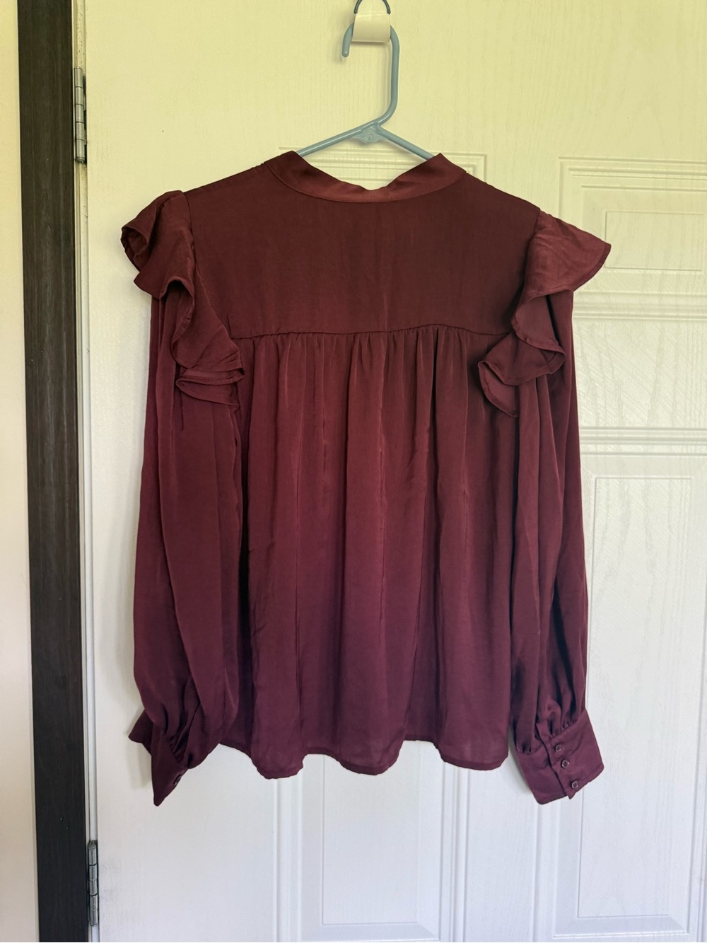 2 for $20 sale: Banana Republic factory Burgundy Ruffle Button Down Blouse - Picture 5 of 5